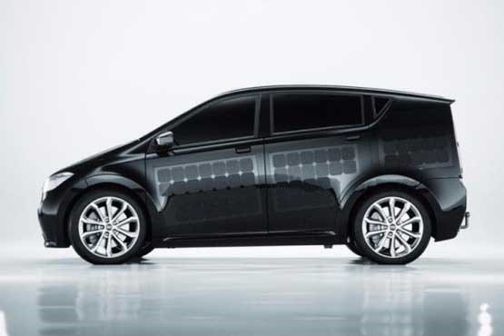 خودروی برقی با پنل خورشیدی +عکس