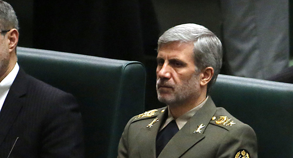 وزیر دفاع: ادعای ‌آمریکایی‌ها برای مذاکره بدون پیش شرط با ایران، دروغین است
