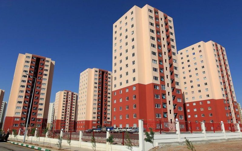 افتتاح بیش از ۳۳۰۰ واحد مسکونی در لرستان همزمان با دهه فجر
