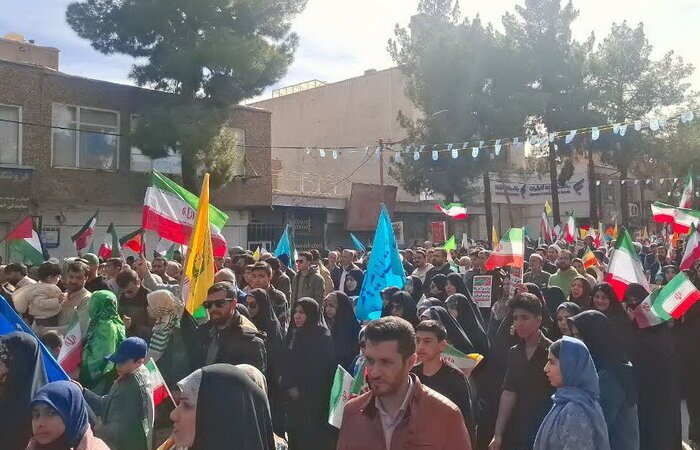 بزرگ‌ترین پل زیرقوسی شمال کشور افتتاح شد/ ملکی: روز پنجشنبه افتتاح شده، امروز میفرستی برادر؟؟؟؟////