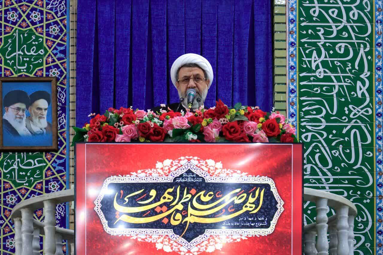 امام جمعه کرمان : شورای تامین به موضوع قاچاق سوخت ورود كند / لزوم جلوگيري از بروز حوادث ناگوار در جاده ها امام جمعه کرمان : شورای تامین به موضوع قاچاق سوخت ورود كند / لزوم جلوگيري از بروز حوادث ناگوار در جاده ها