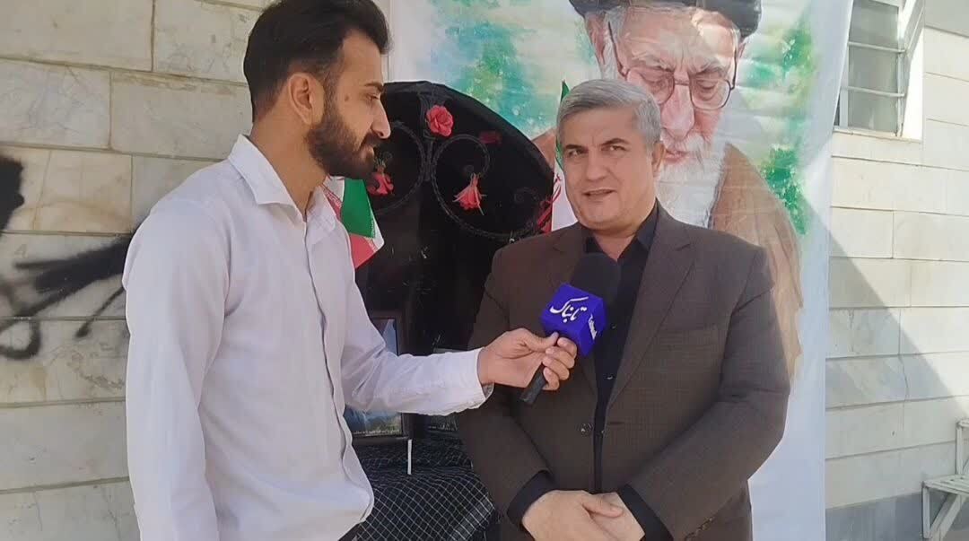ارادت متقابل مردم کردستان و قائد شهید امت زمینهساز برگزاری یادوارههای مردمی در سراسر استان شد + فیلم ارادت متقابل مردم کردستان و قائد شهید امت زمینهساز برگزاری یادوارههای مردمی در سراسر استان شد + فیلم